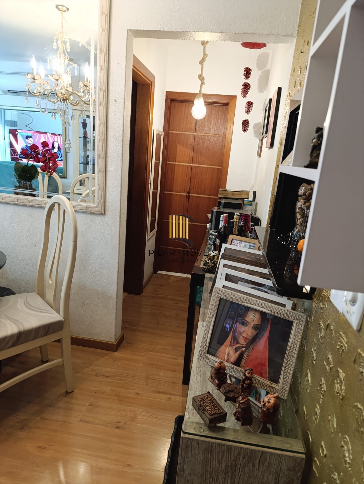 Apartamento semi mobiliado de 1 dormitório bairro Sarandi