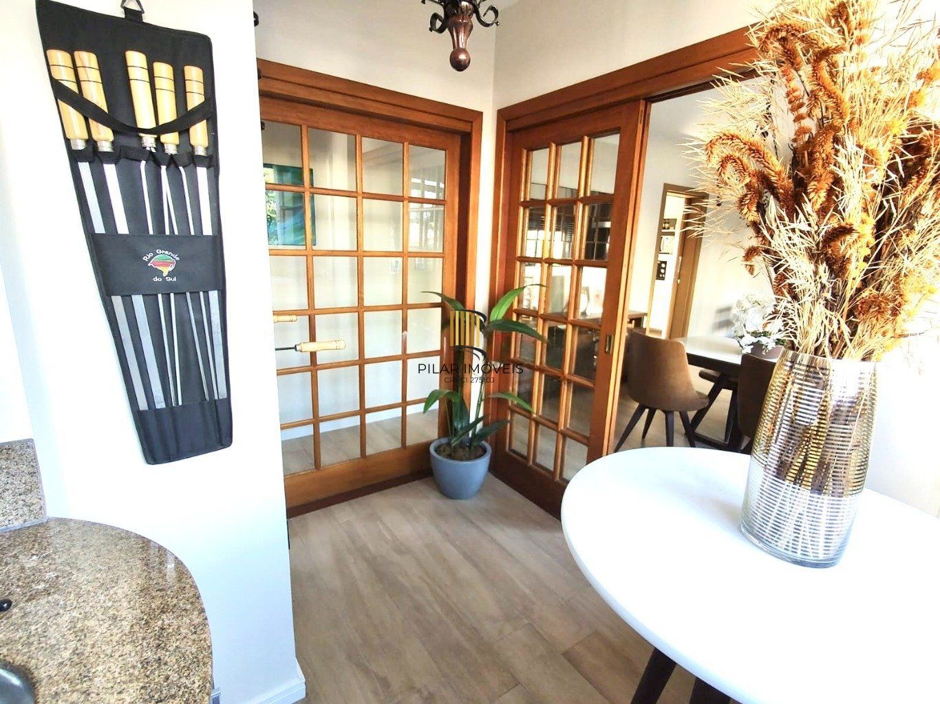 Apartamento com 3 quartos, 1 vaga de garagem com elevador em Canoas.