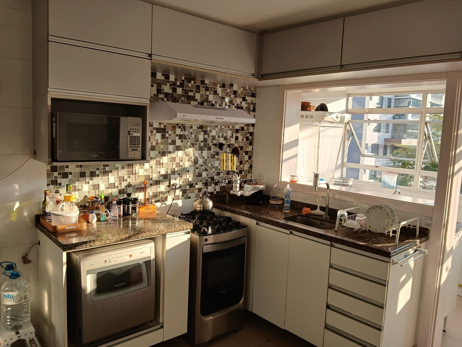 Apartamento com 3 quartos(1 suíte) e 1 vaga de garagem no Bairro Jardim Lindóia
