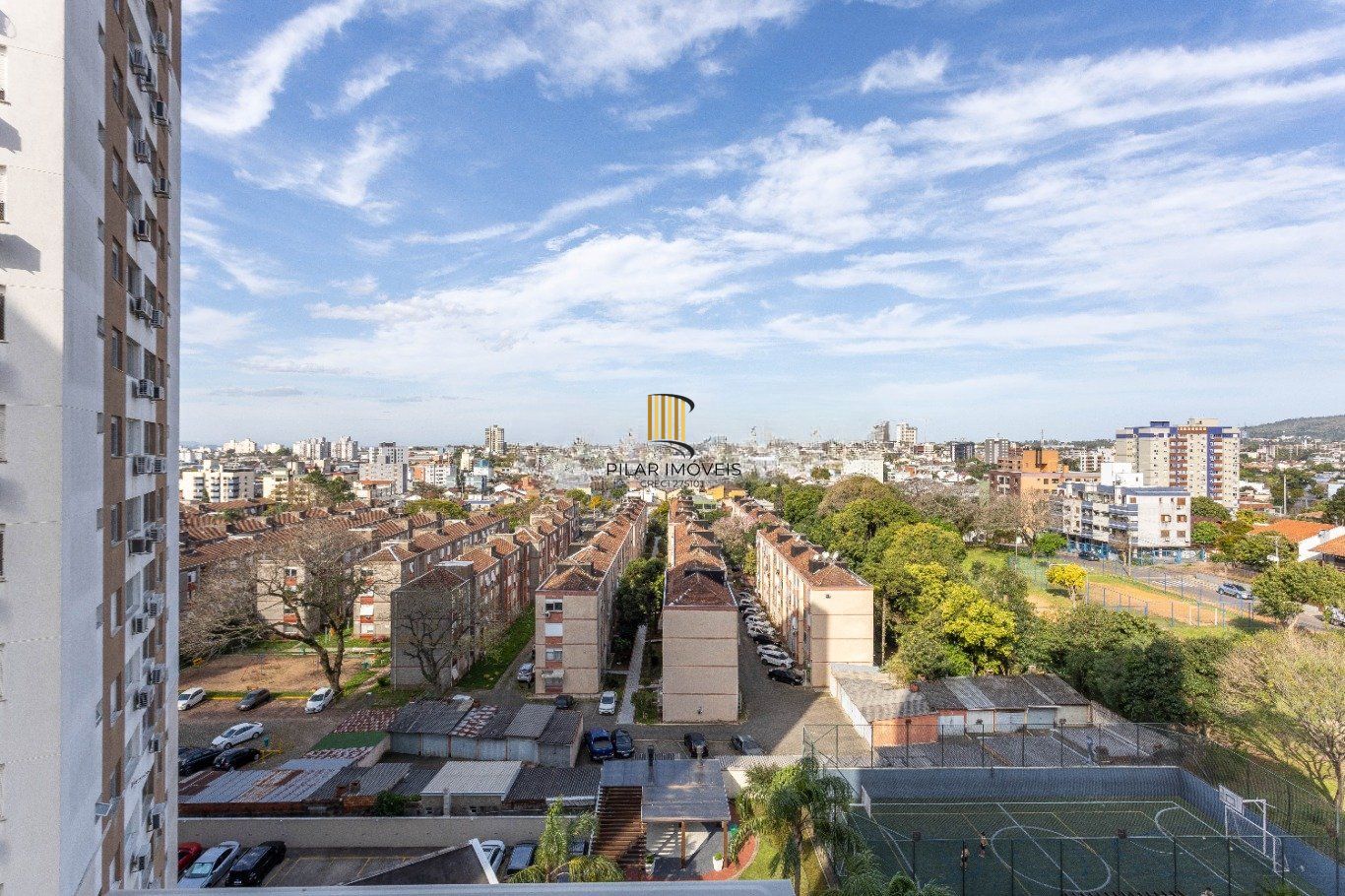 Apartamento de 3 quartos, suíte, elevador, 1 vaga no bairro Vila Ipiranga.