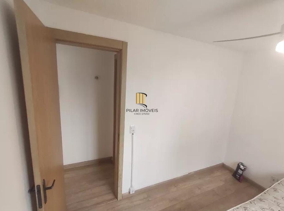 Apartamento  2 quartos com vaga no Bairro Jardim Leopoldina Porto Alegre