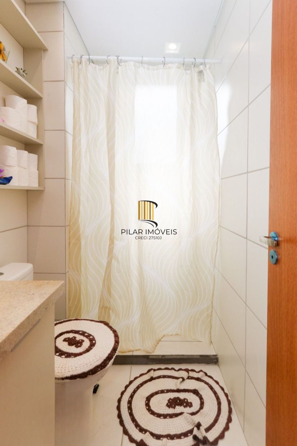 Apartamento com 2 quartos, 1 vaga e elevador no bairro Estancia Velha em Canoas