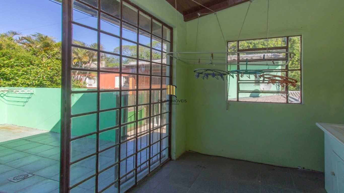 Casa 3 Dorm com Suíte e 4 Vagas no Jardim do Salso Próx PUCRS