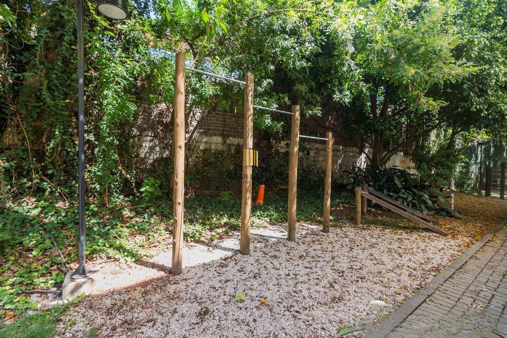 Apartamento à venda com 3 quartos 72 m² no bairro Teresópolis.