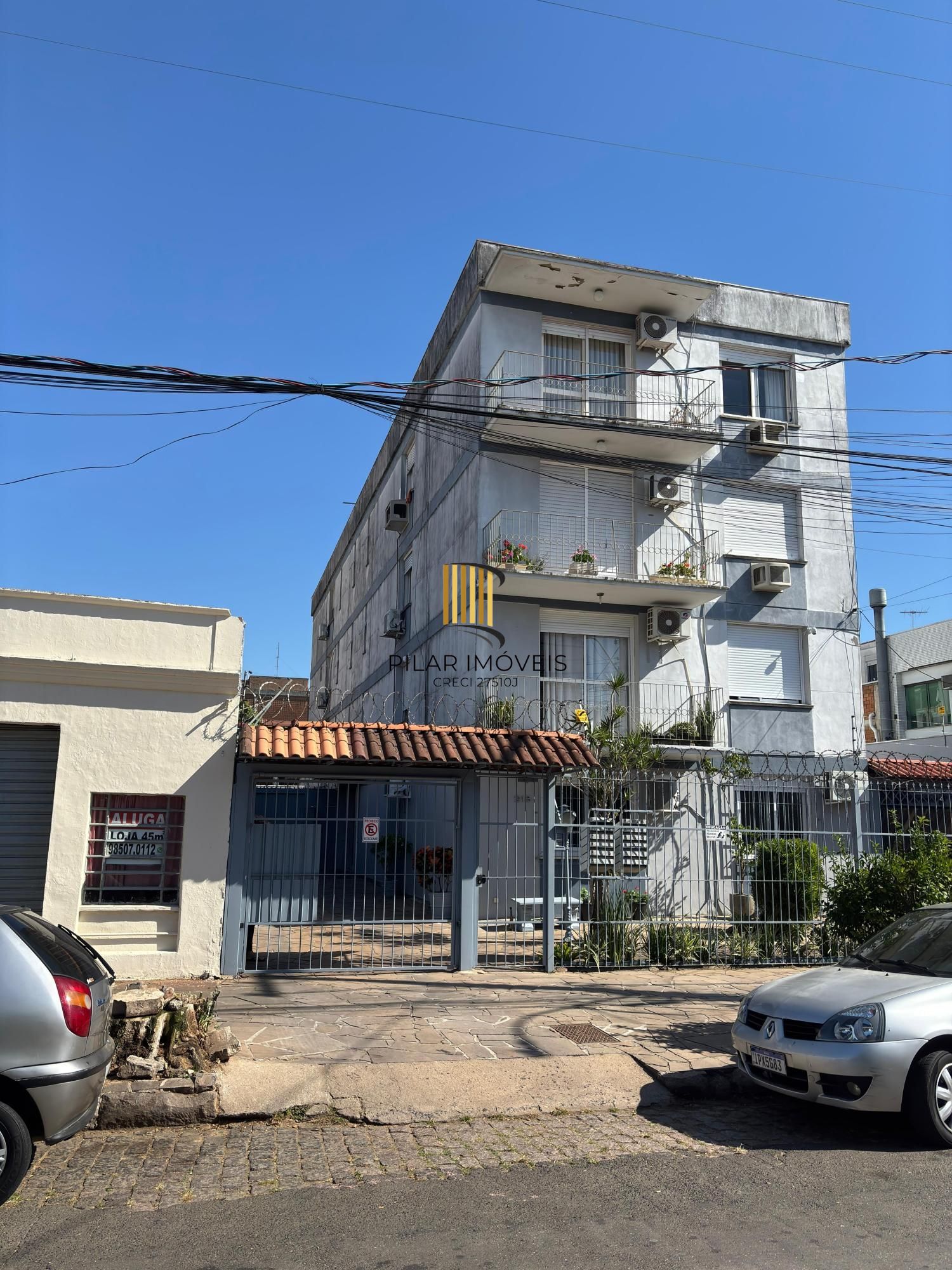 Apartamento 3 Dormitórios com Suíte e Churrasqueira, 93 m², Santa Maria Goretti