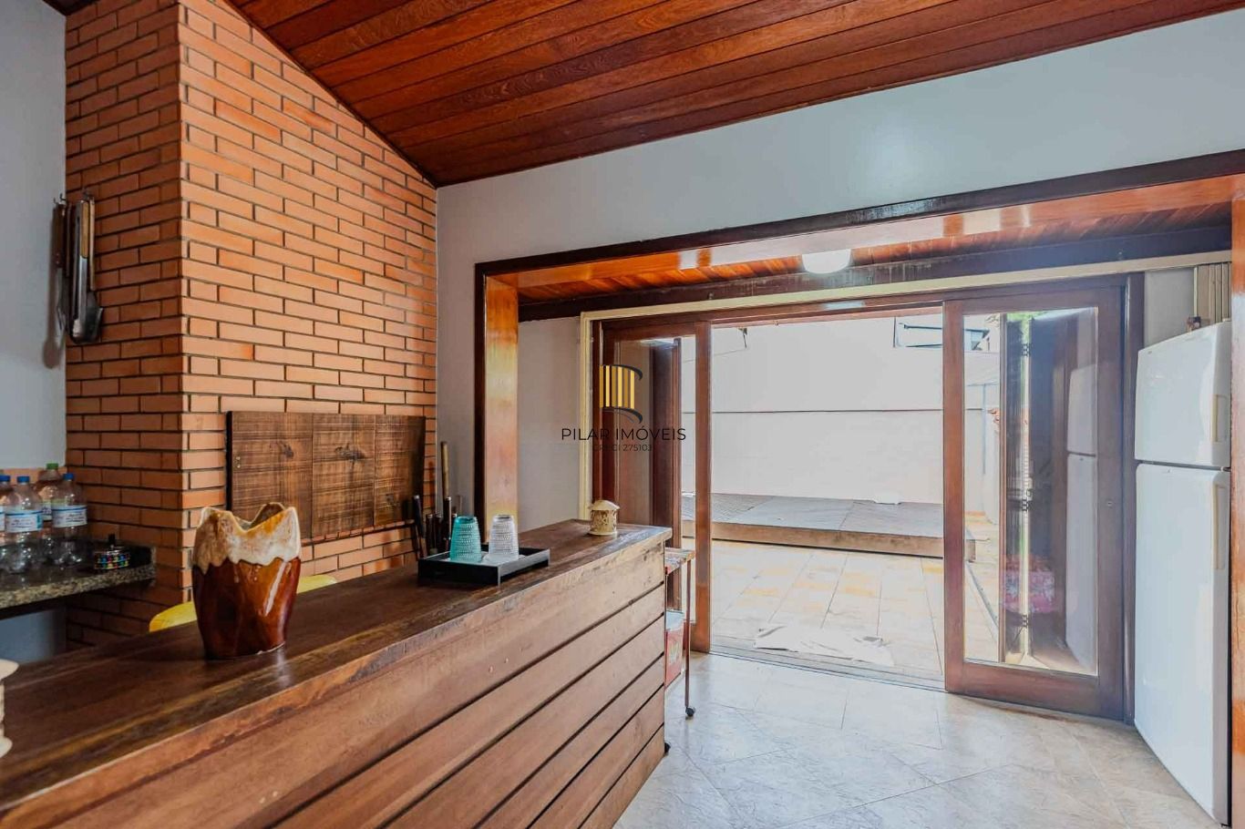 Casa com 3 quartos e 4 vagas no Bairro Vila Ipiranga