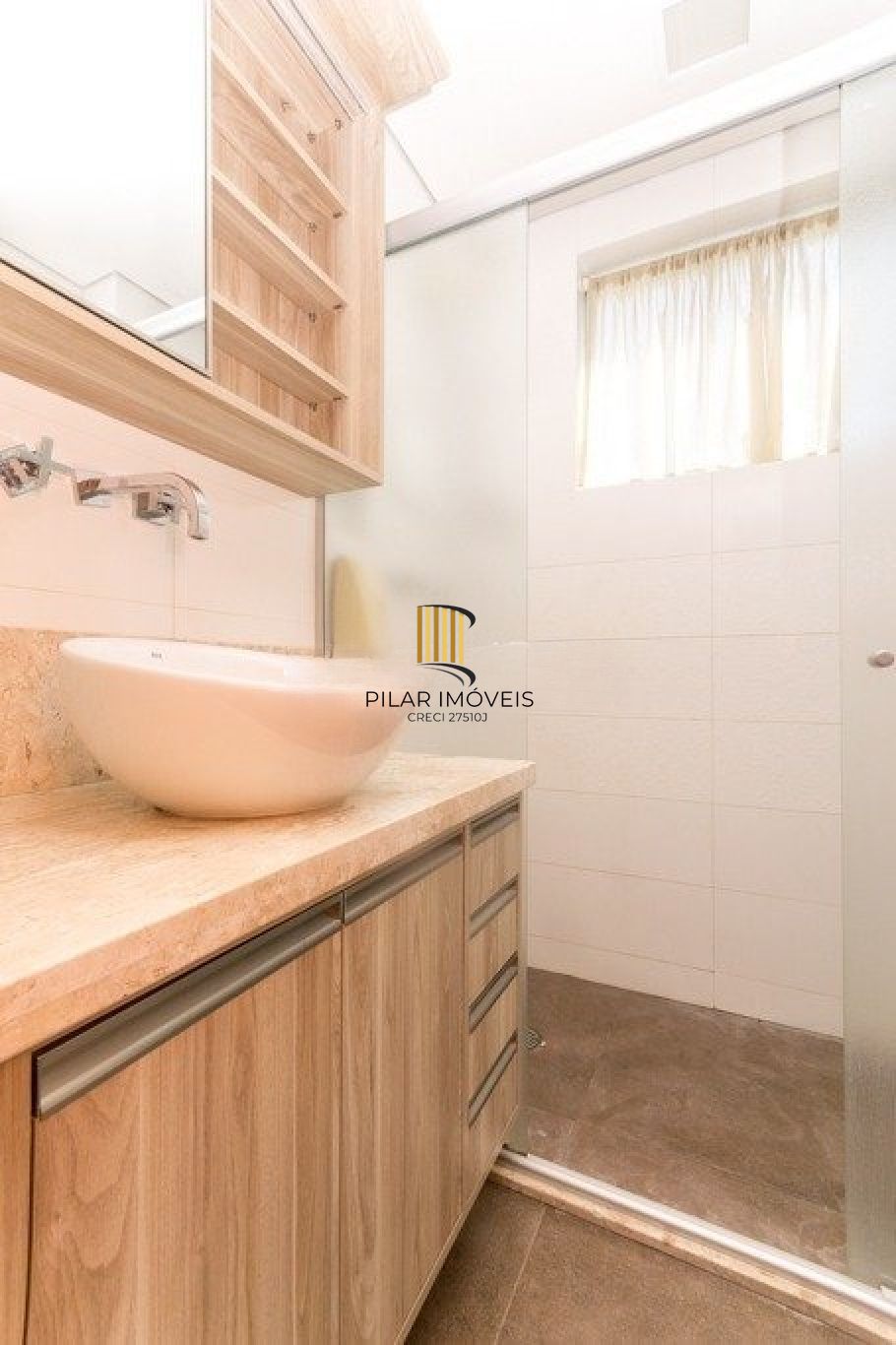 Cobertura à venda com 2 quartos 153 m²  avenida Mariland, São João, Porto Alegre