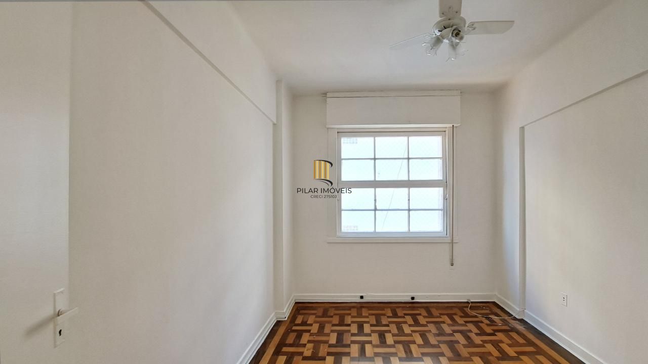 Apartamento 3 Dormitórios, 123m², Último Andar com Vista para o Guaíba