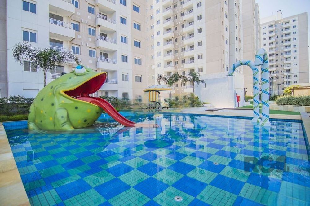 Apartamento de 2 quartos, 1 suíte, elevador e 1 vaga no bairro Humaitá.