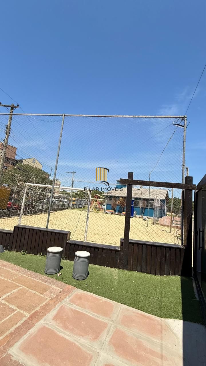 Apartamento semi mobiliado de 2 quartos e 1 vaga no bairro Rubem Berta