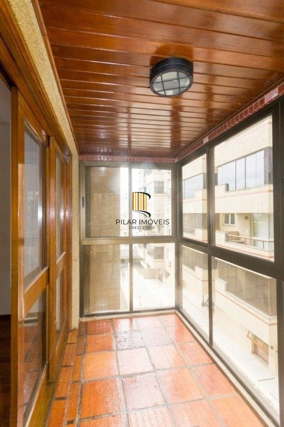Apartamento à venda com 3 quartos 116 m², bairro São João.