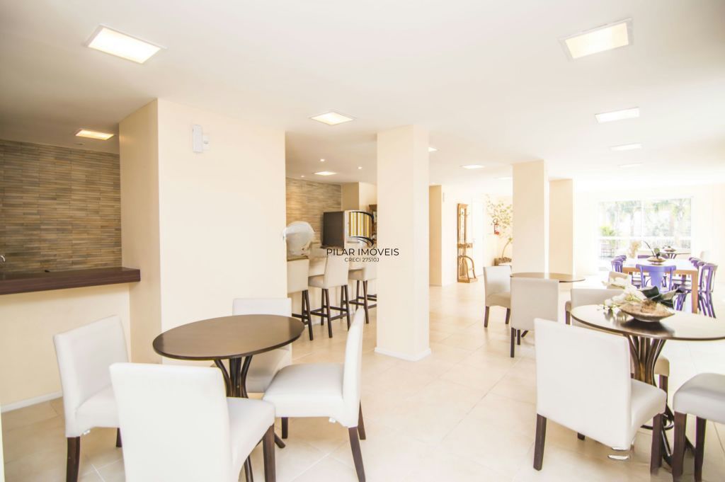 Apartamento 2 dormitórios, 1 suíte, churrasqueira, 1 vaga e elevador no Sarandi