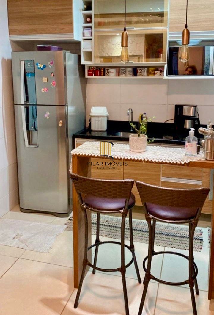 Apartamento 2 quartos em condomínio fechado com piscina e infra completa