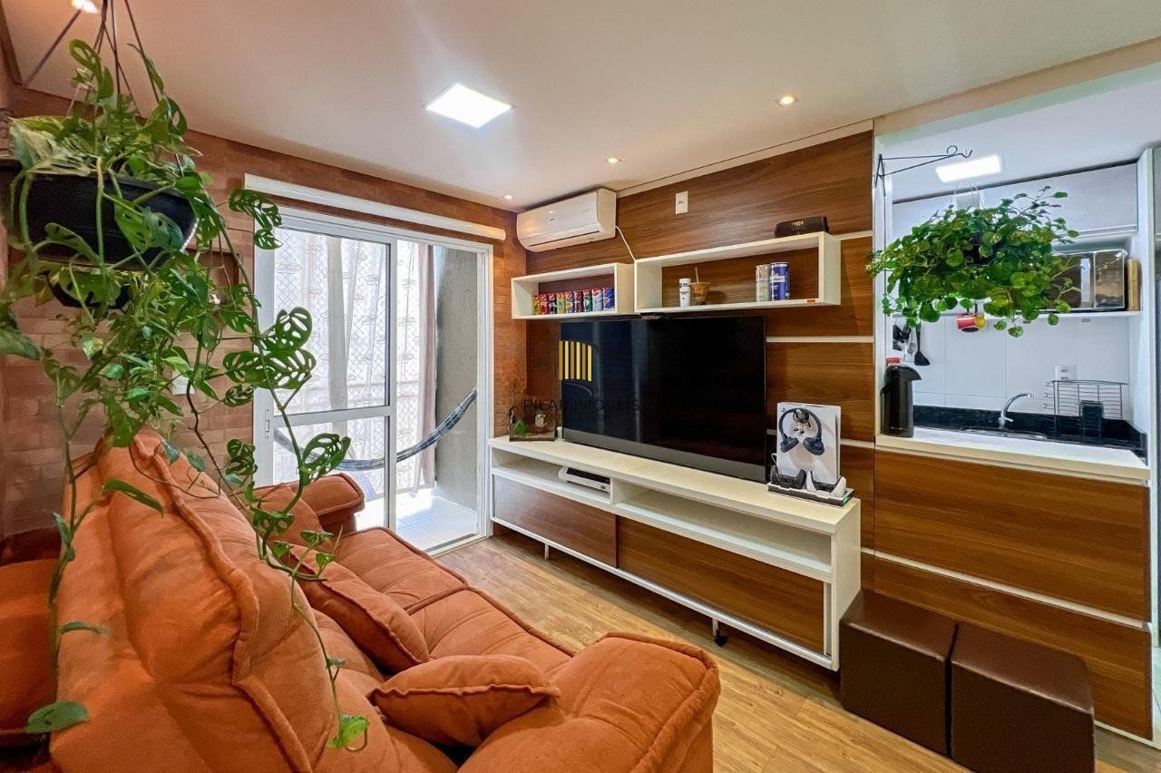 Apartamento com 2 quartos, 1 vaga e elevador no bairro Igara em Canoas