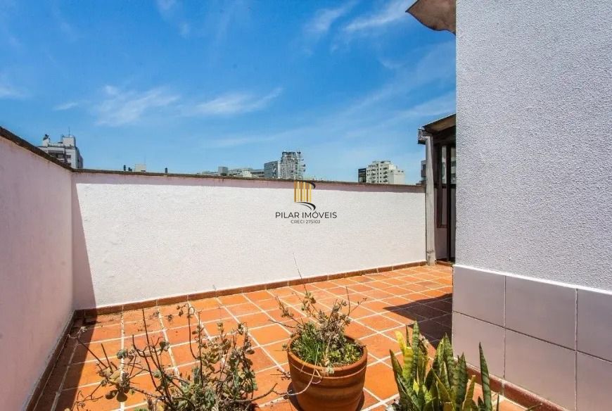 Cobertura com 1 quarto e 70m² à venda em rio branco, Porto Alegre.