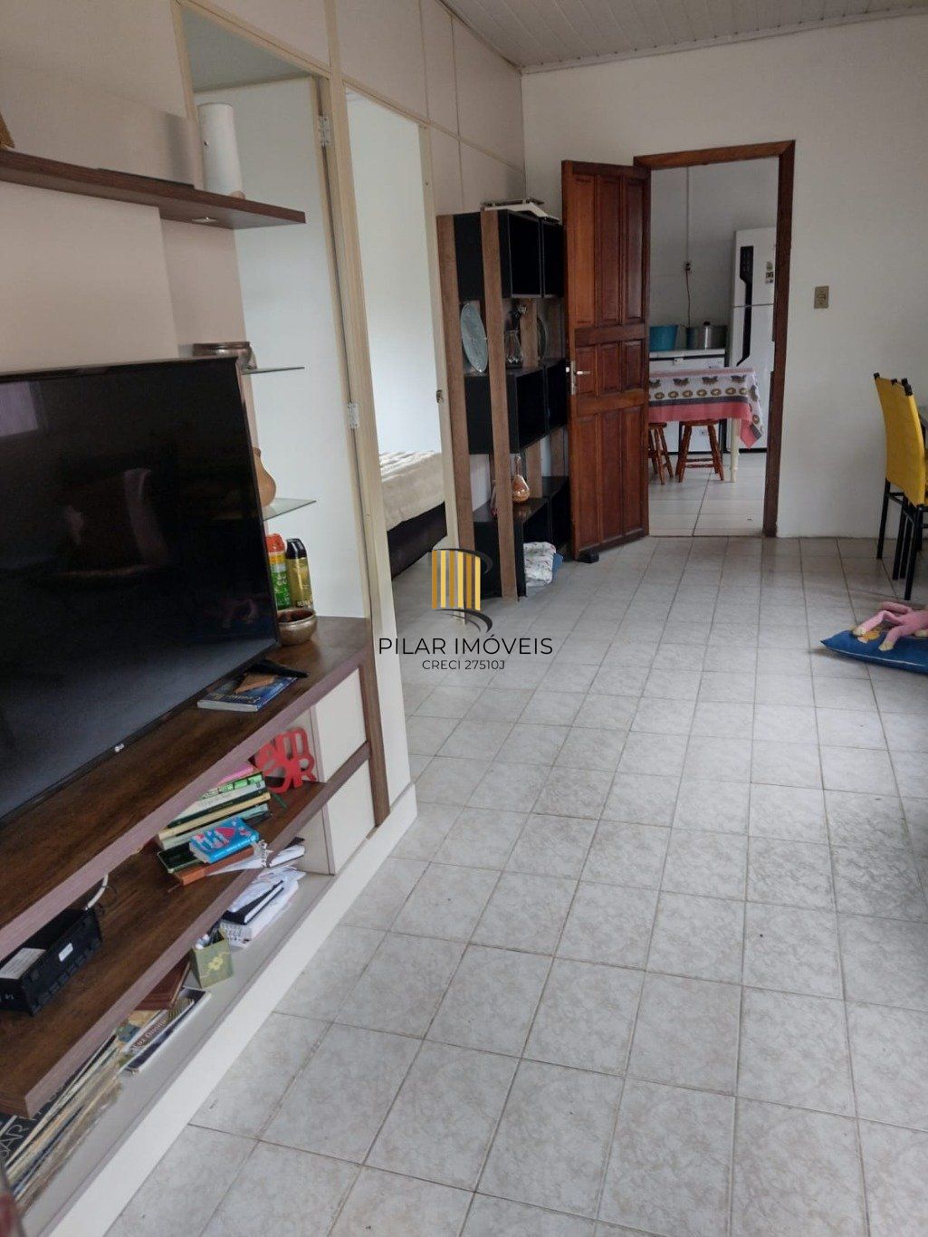 Casa com 3 quartos, 1 vaga de garagem e patio no bairro Jardim Itu