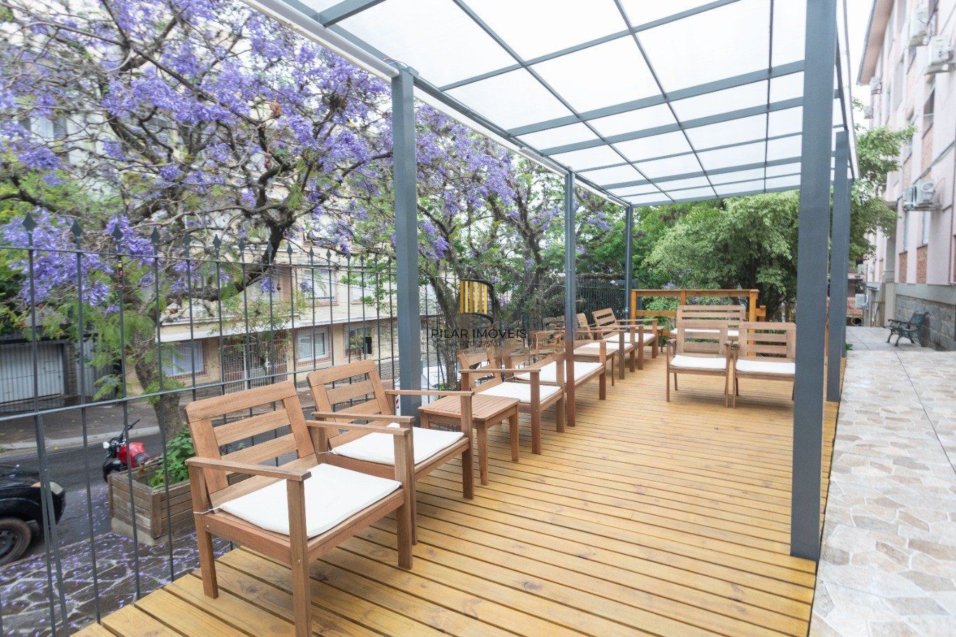 Apartamento com 3 quartos e 1 vaga à venda em Rio Branco, Porto Alegre.