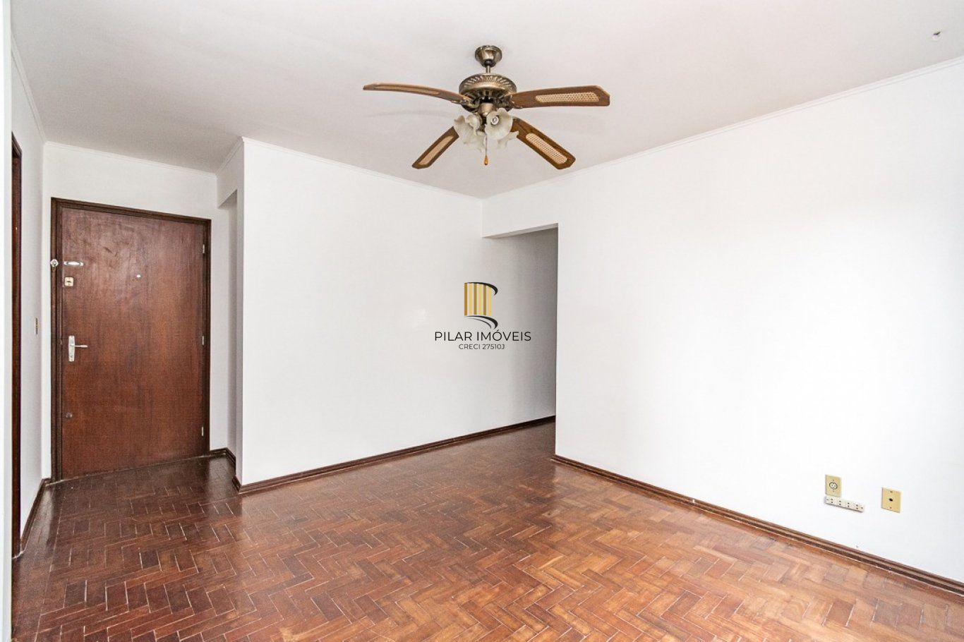 Apartamento com 2 dormitórios e 64m² à venda no Bairro Passo da Areia