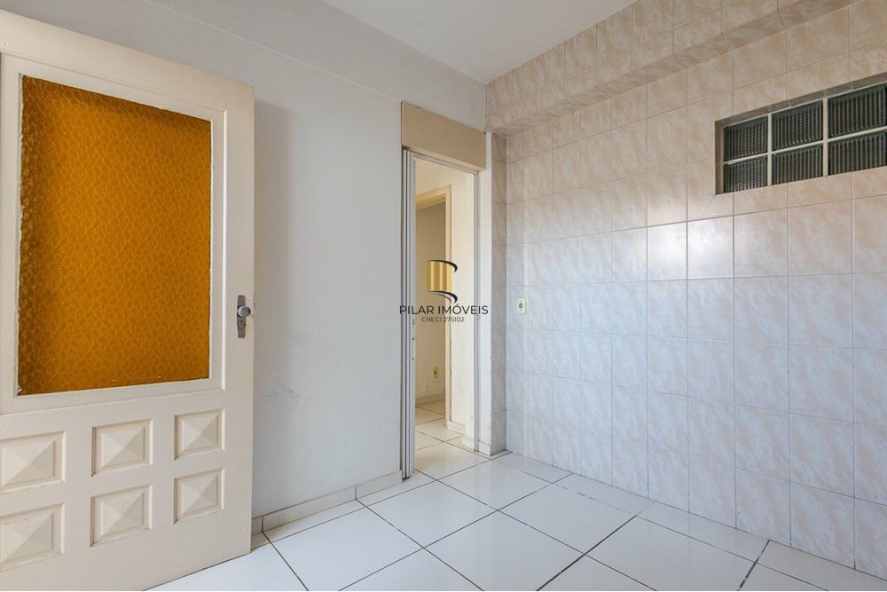 Casa com 4 quartos, 7 vagas e pátio no Bairro Higienópolis