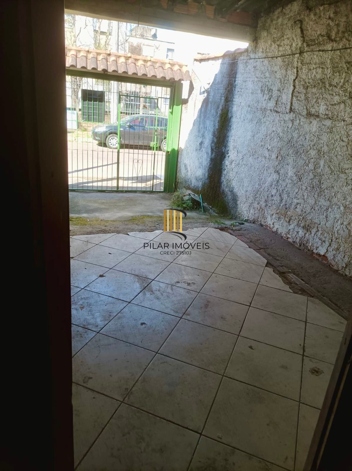 Apartamento com 2 dormitórios no Bairro Parque dos Maias