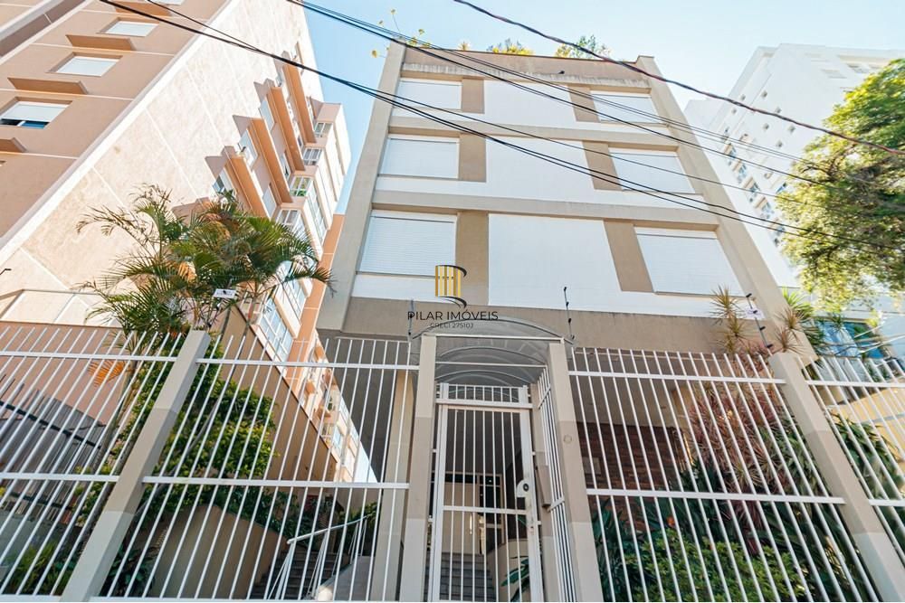 Cobertura com 3 dormitórios e 2 vagas no Bairro Santana