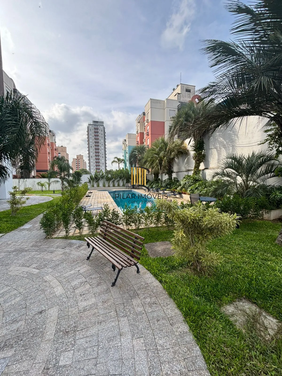 Apartamento 3 dormitórios c/ suíte, 2 vagas, leste, lazer completo