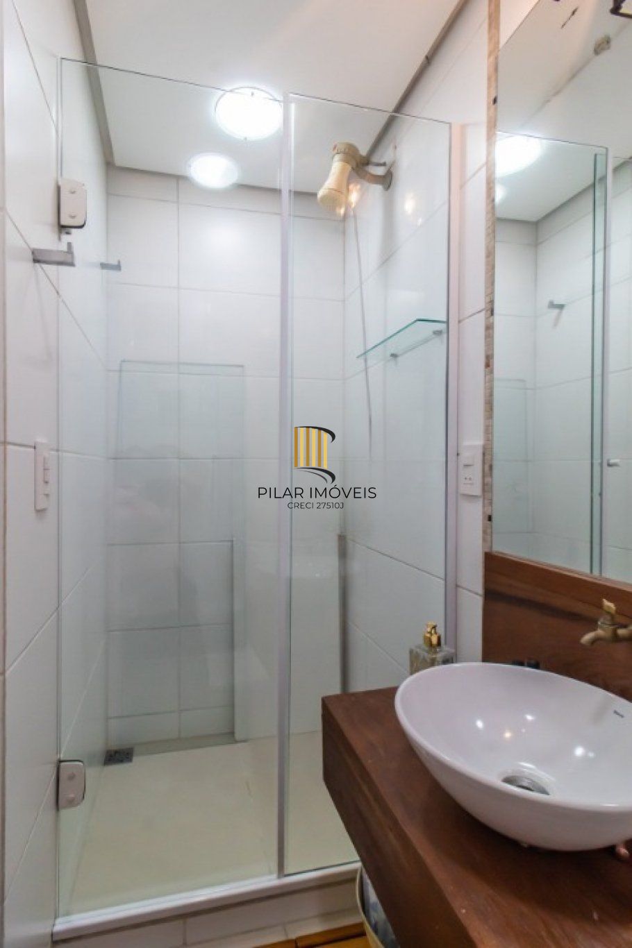 Apartamento de 2 dormitórios bairro Bom Fim