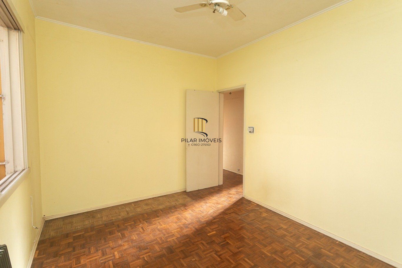 Apartamento de 2 dormitórios no bairro Jardim Lindóia