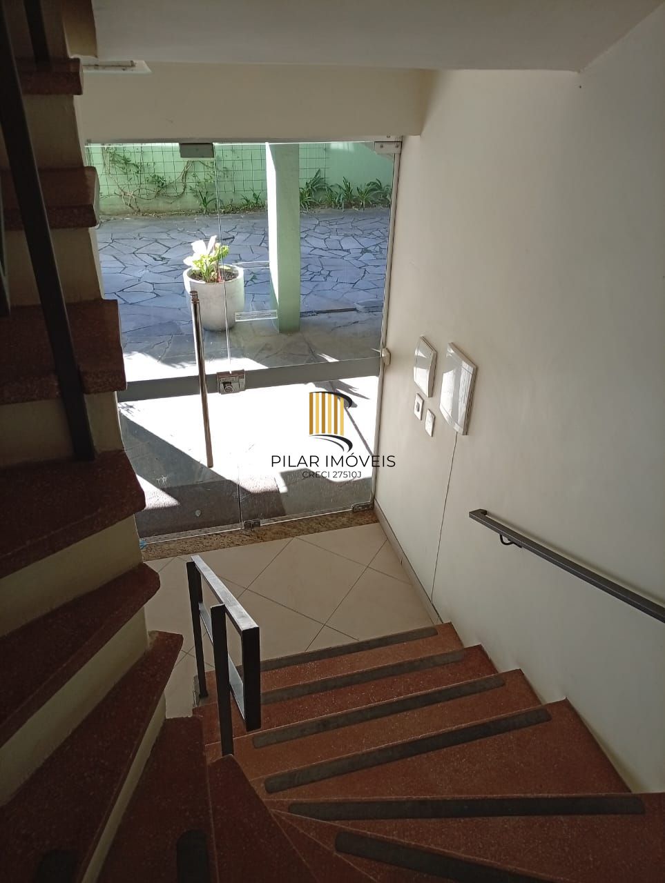 Apartamento a venda 2 dormitórios e 52 m² no bairro Auxiliadora