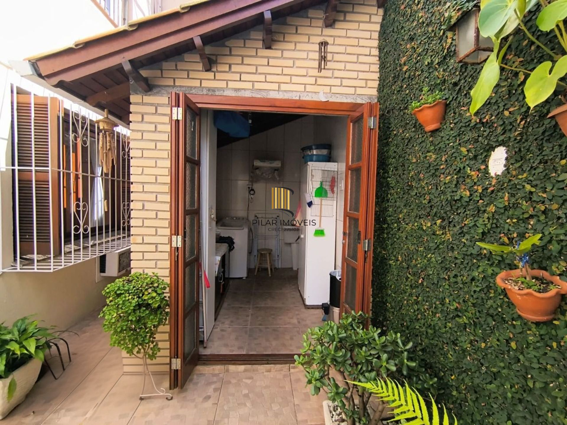 Apartamento Terreo com 2 Dormitorios e 48m² à venda em Passo D'areia