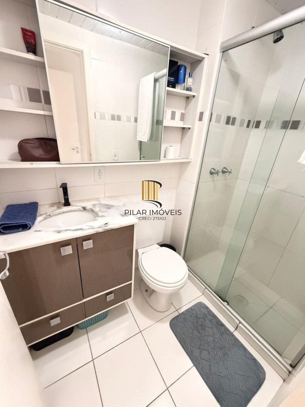 Apartamento mobiliado de 2 quartos no bairro Teresópolis