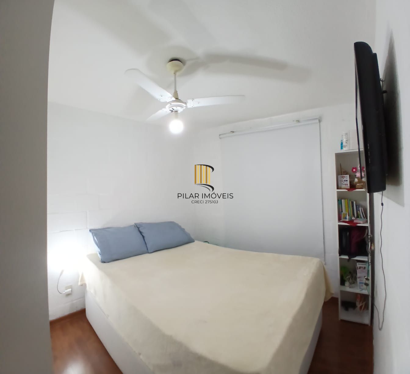 Apartamento de 2 quartos, 1 vaga no bairro Campo Novo