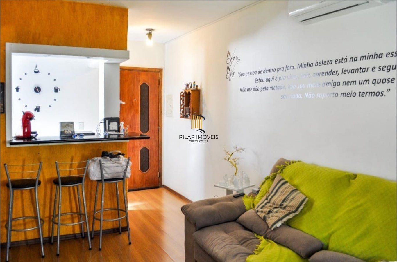 Apartamento 1 quarto, mobiliado e com 2 vagas de garagem no bairro Santana