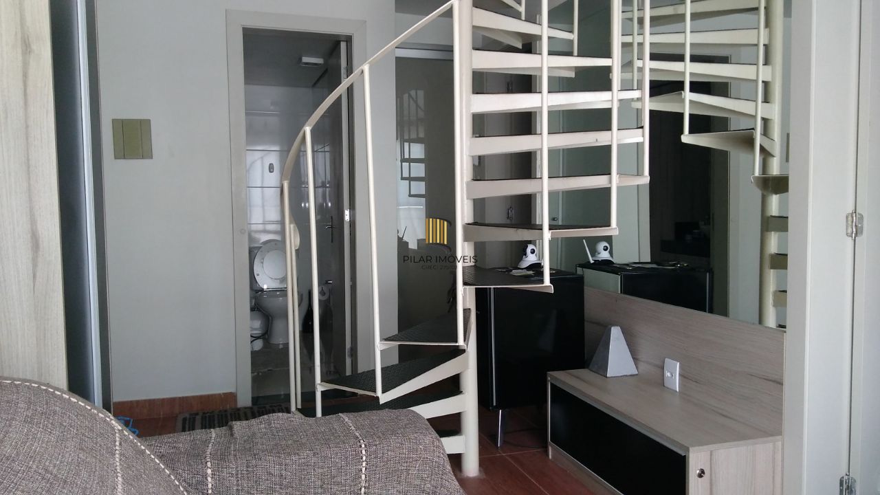 Cobertura duplex de 2 dormitórios com 1 vaga bairro Santos Dumont São Leopoldo