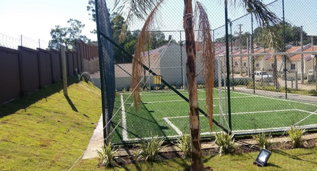 Casa de Condomínio com 1 Quarto e 2 vagas à venda, térreo com 108m² - Formoza