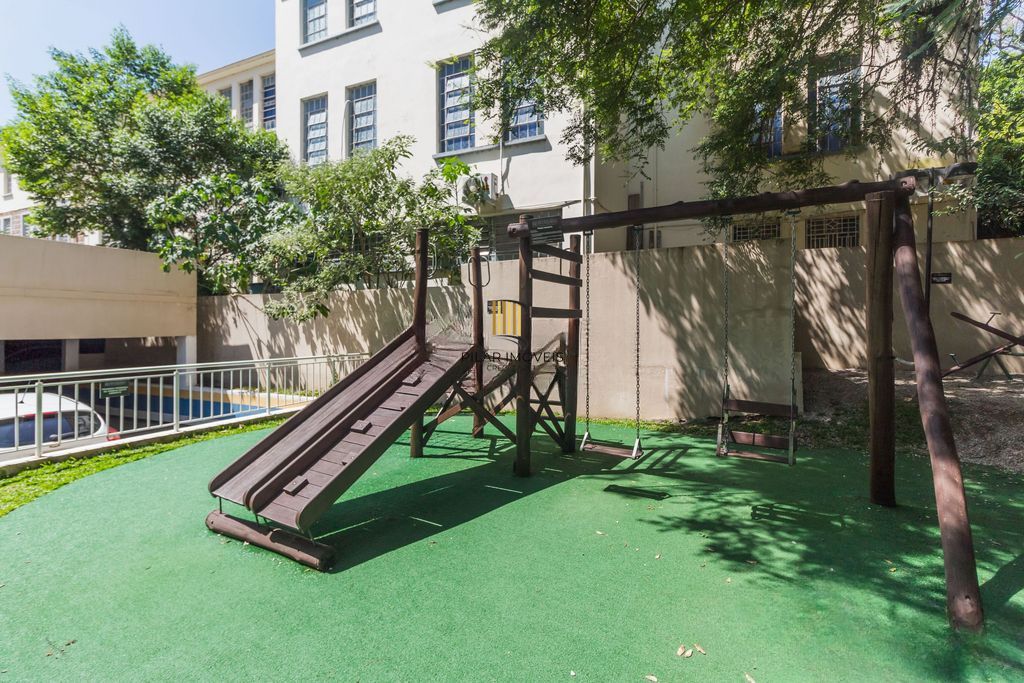 Apartamento à venda com 3 quartos 72 m² no bairro Teresópolis.