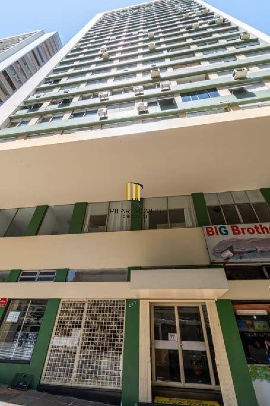 Apartamento de 2 quartos com 51 metros privativos na Av: Senador Salgado Filho