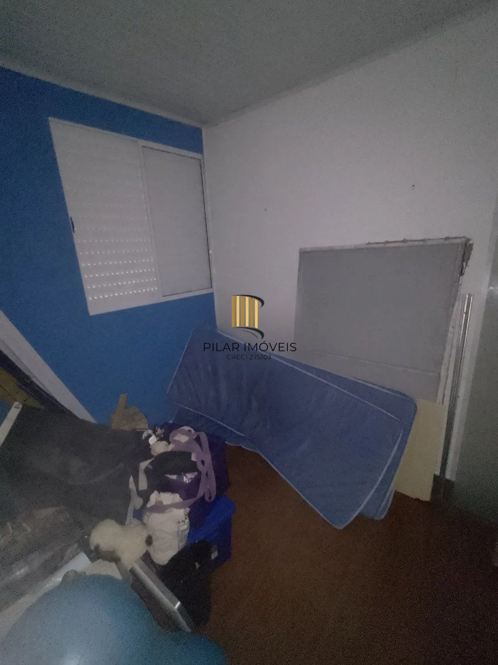 Casa de 5 dormitórios, piscina e 4 vagas de garagem em Canoas.