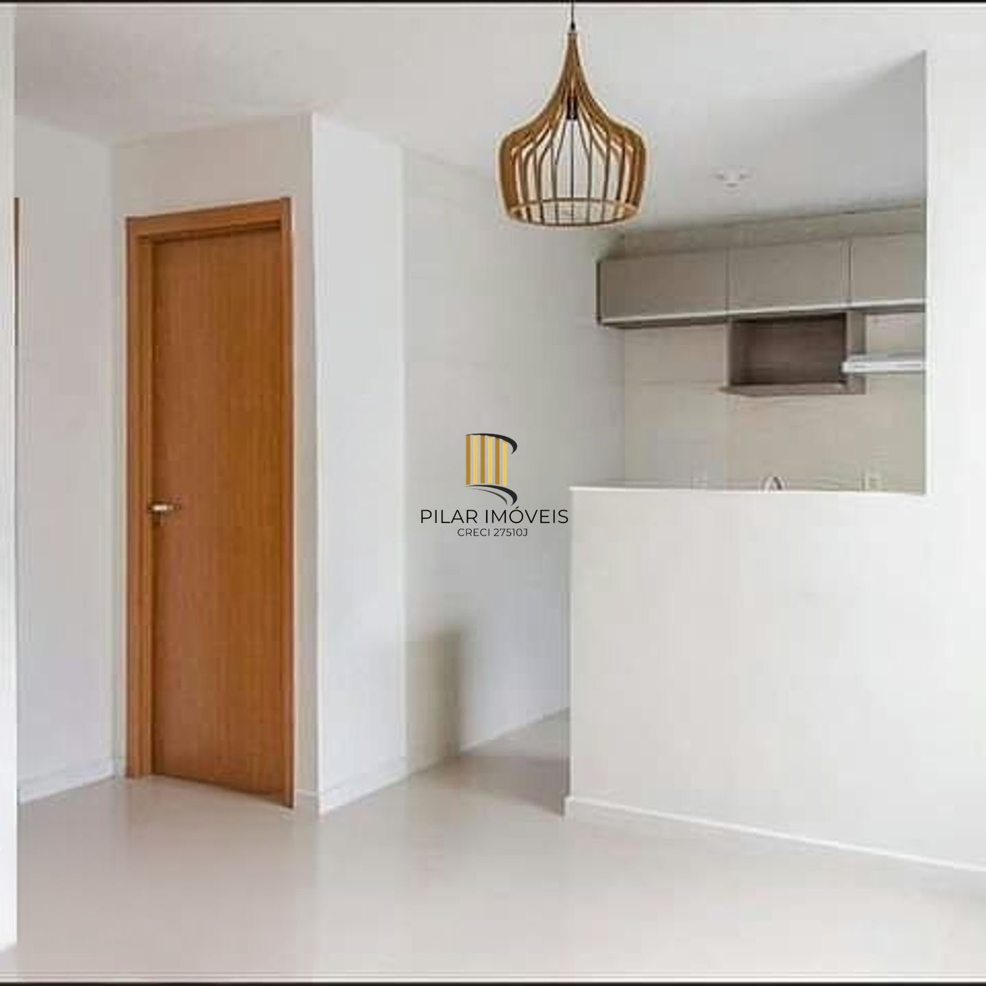 Apartamento de 2 quartos, piscina e 1 vaga de garagem em Canoas.