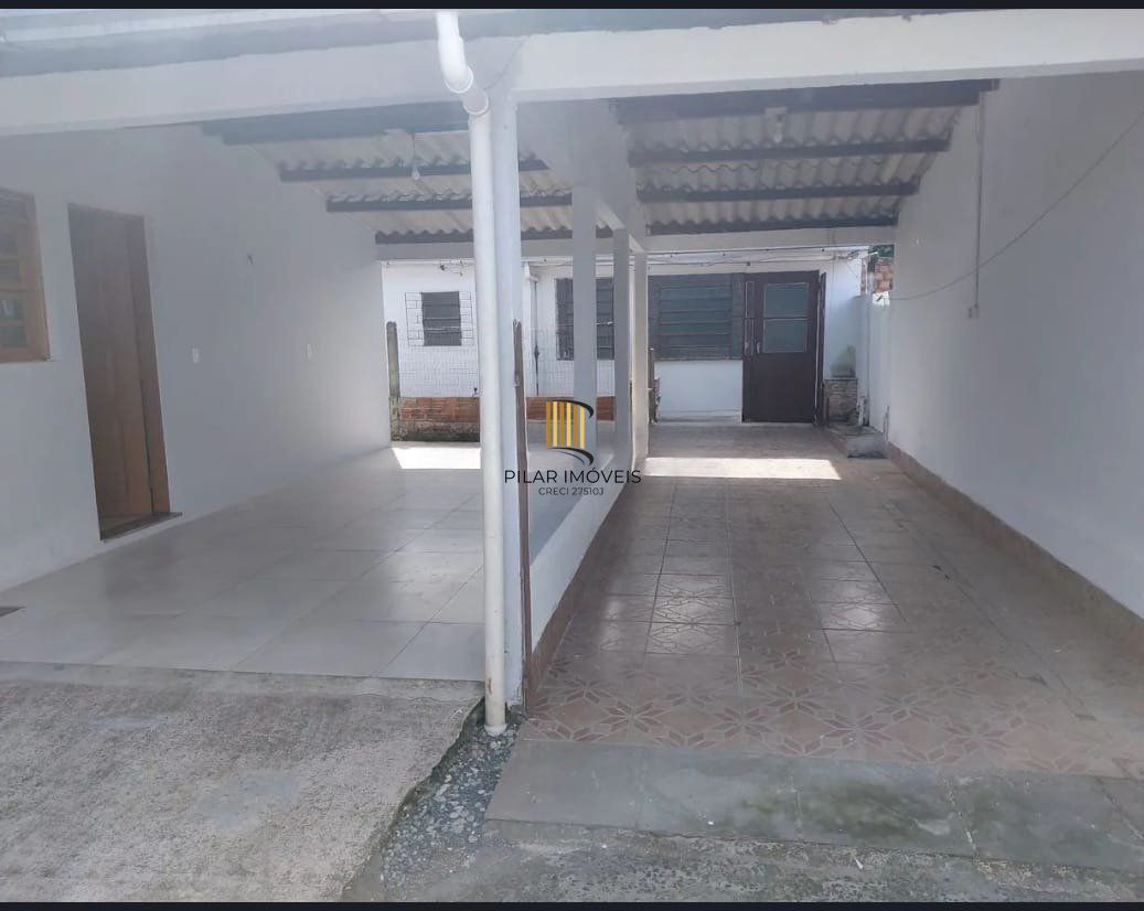 Casa com 3 dormitórios e 2 vagas de garagem em Gravataí.