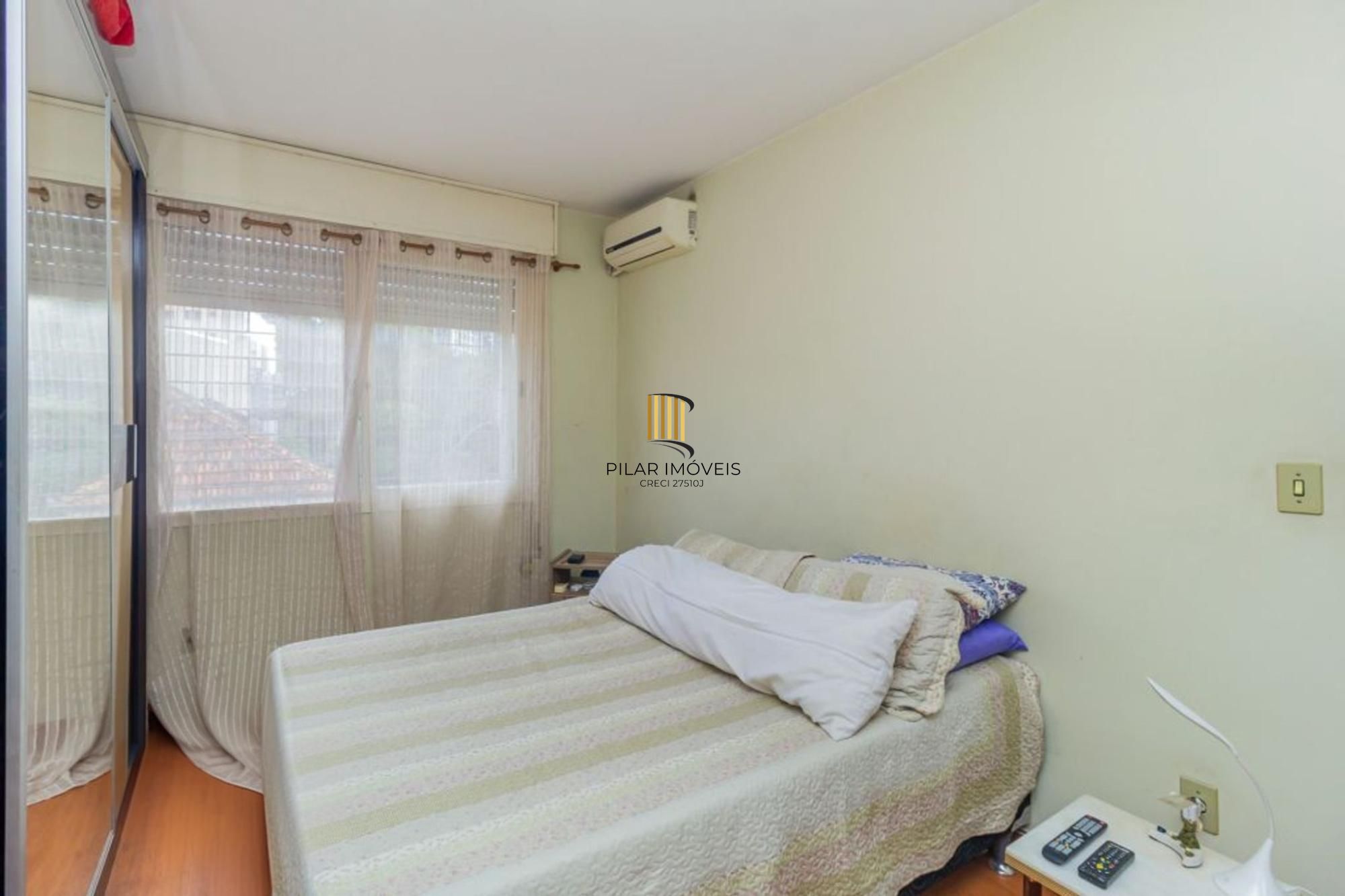 Apartamento Ensolarado com 80m² e Vaga Escriturada – bairro Santa Cecília