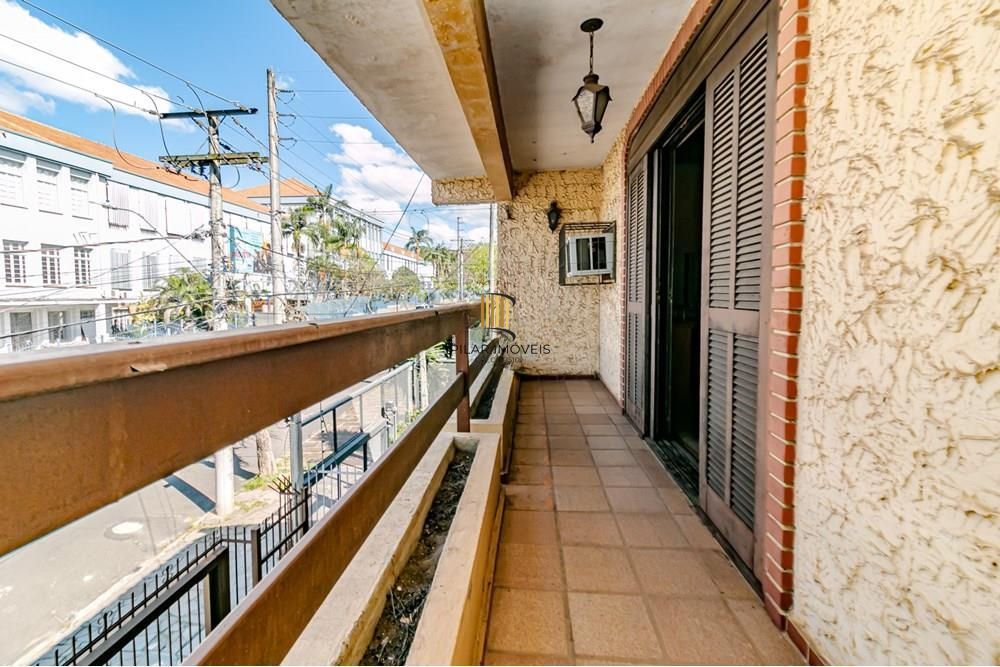 Casa com 3 dormitórios e 185m² no bairro higienópolis