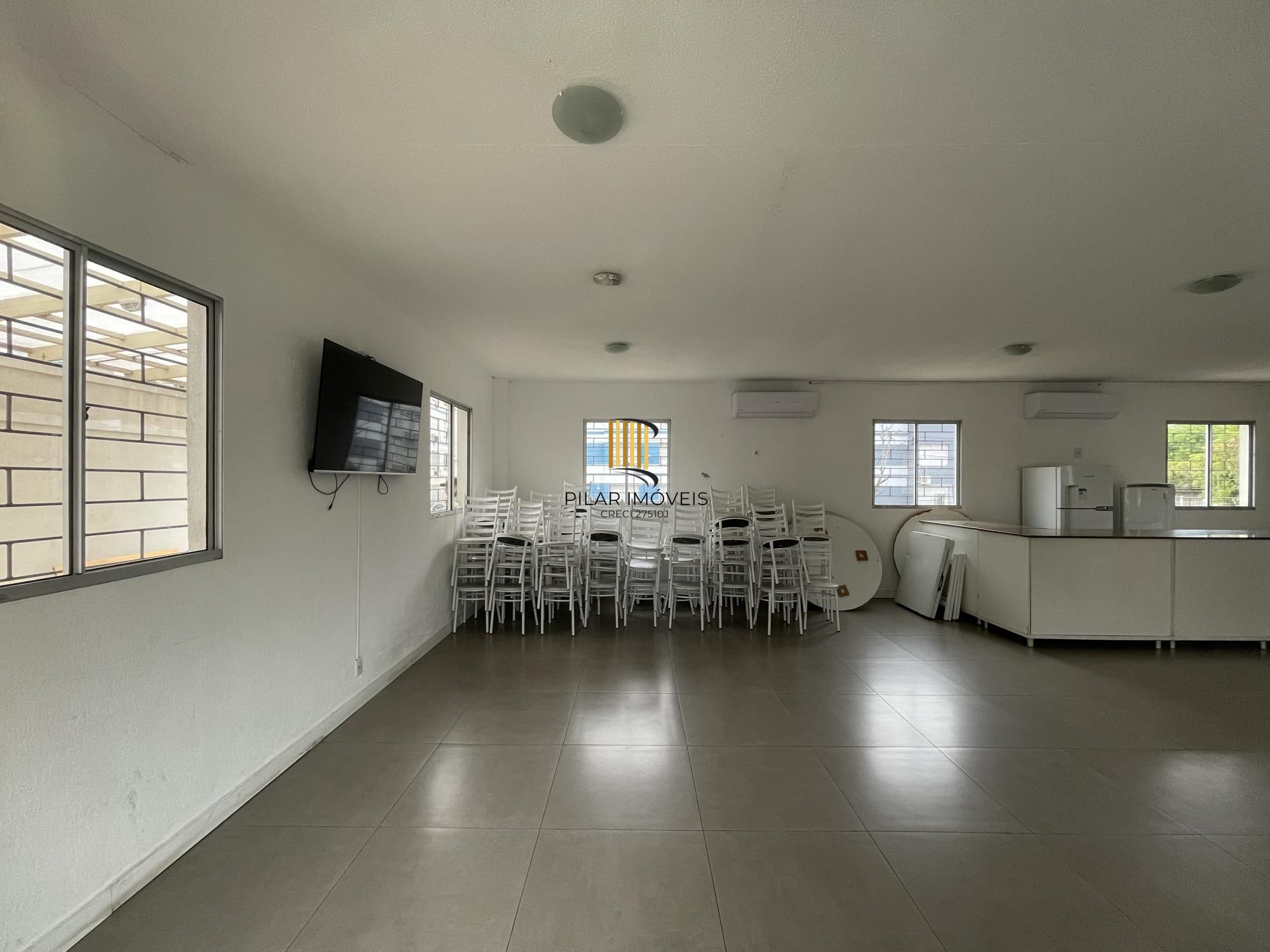 Apartamento Térreo 2 quartos em condomínio fechado com piscina e infra completa