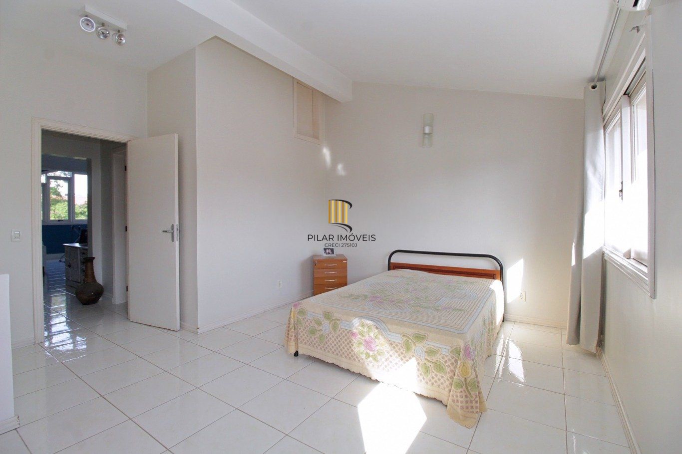 Casa com 4 dormitórios no Bairro Jardim Itu