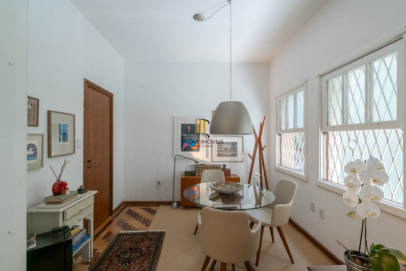 Apartamento com 2 quartos e 82m² à venda em Petrópolis, Porto Alegre.