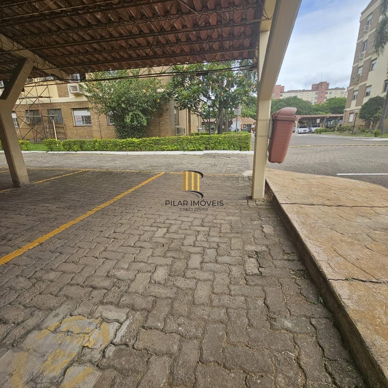 Apartamentos de 2 dormitórios e 1 vaga de garagem em Canoas.