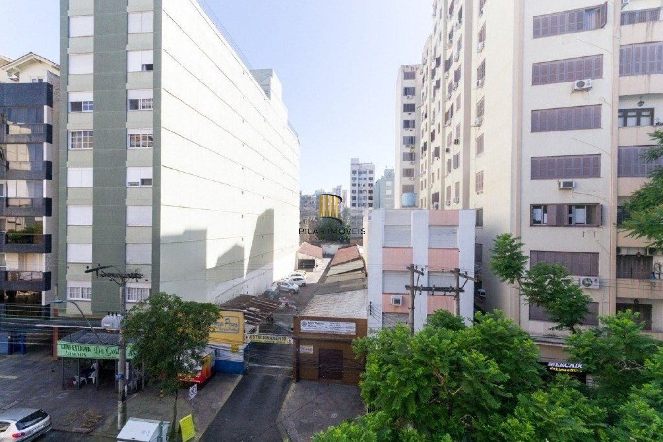 Apartamento com 2 quartos e 58m² à venda na Centro Historico Porto Alegre.