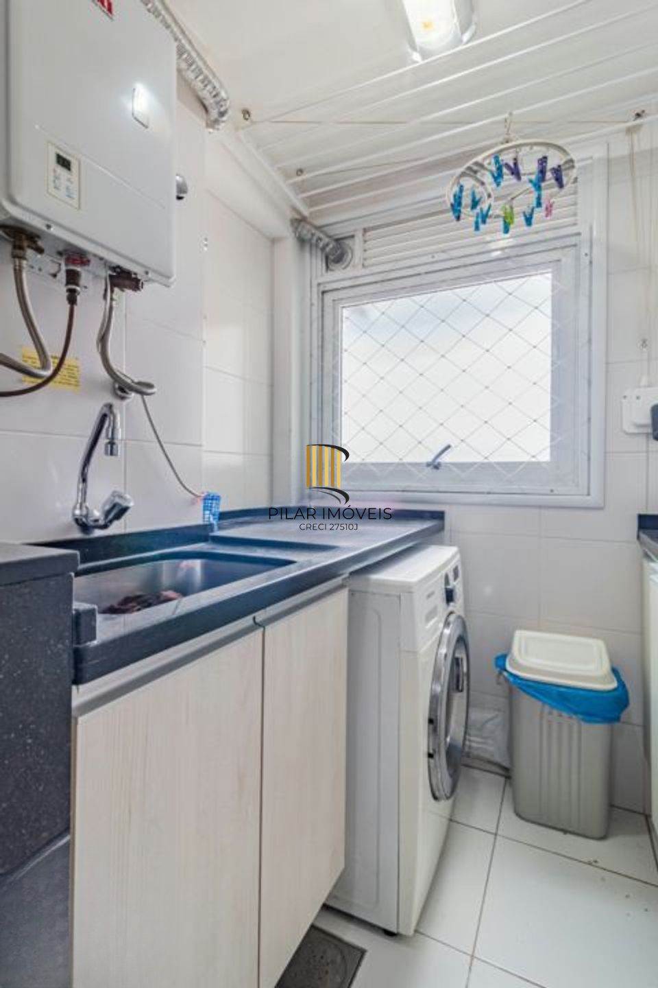 Apartamento de 3 quartos, suíte, elevador e 2 vagas no bairro Vila Ipiranga