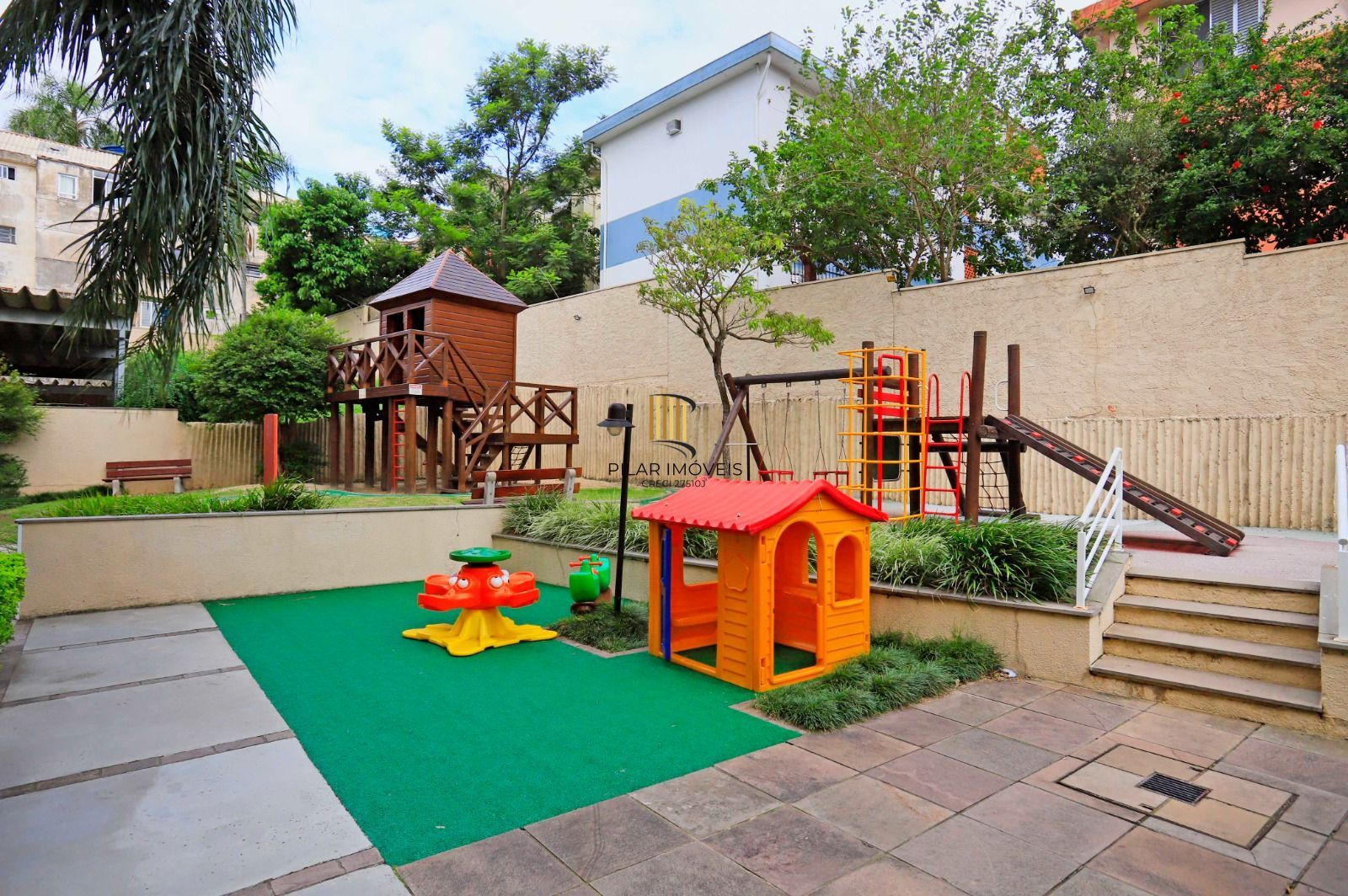 Apartamento de 3 dormitórios no bairro Jardim Lindóia