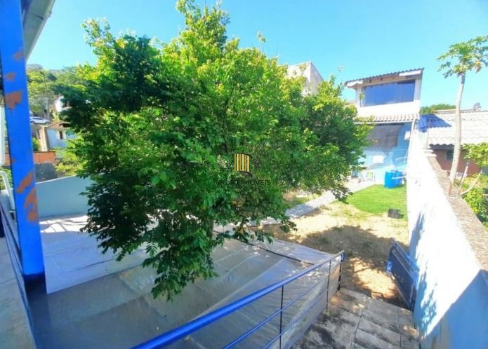 Casa de 4 quartos,suíte,churrasqueira no bairro Nonoai